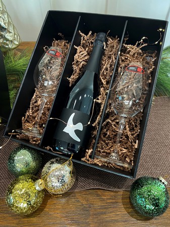 Gift Box with Riedel Glassware